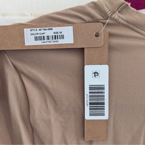 SKIMS Fits Everybody Super Cropped T-Shirt Plus Sz 2X - Picture 4 of 4